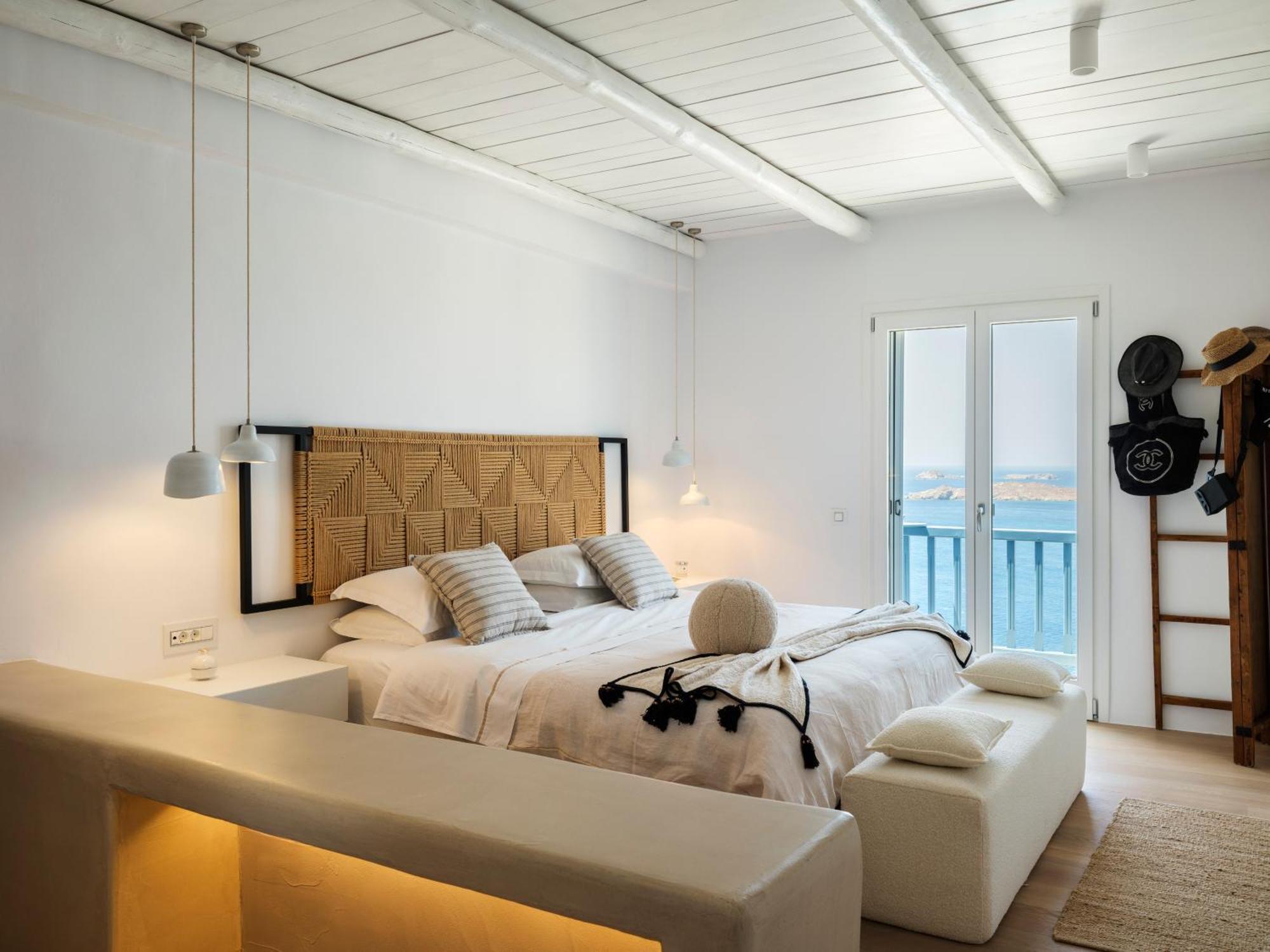 V&V Guest House - Luxury Suites Ornos  Exterior foto